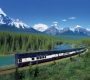 ट्रेन से कनाडा के पर्वतों का रोमांच
